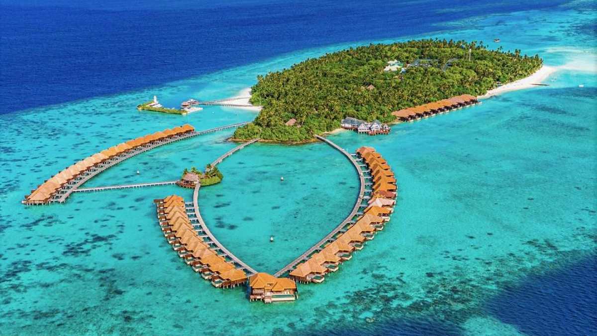 Отдых в отеле Ayada Maldives 5* на Мальдивах