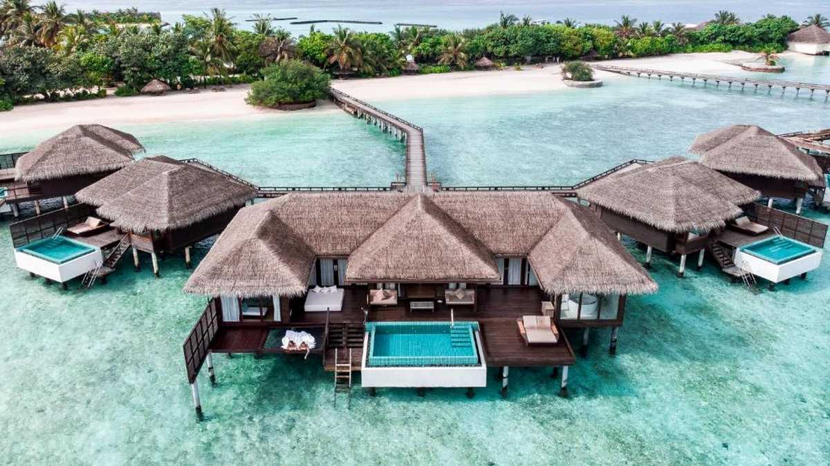 Отдых в отеле Sheraton Maldives Full Moon Resort & Spa 5* на Мальдивах