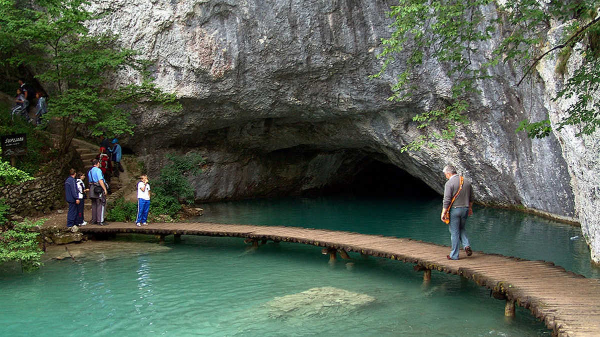 Пещерный сад на Плитвицких озерах Хорватия