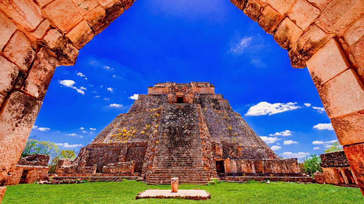 древний город Ушмаль Мексика