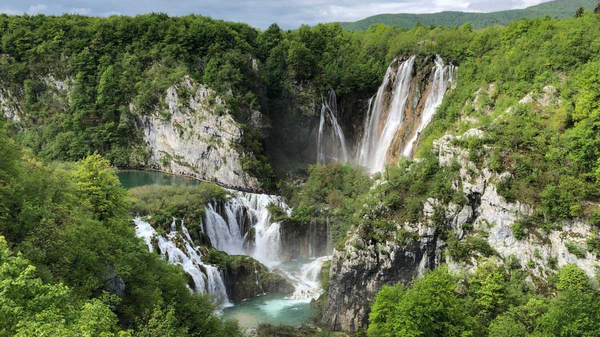 водопад Саставци Хорватия