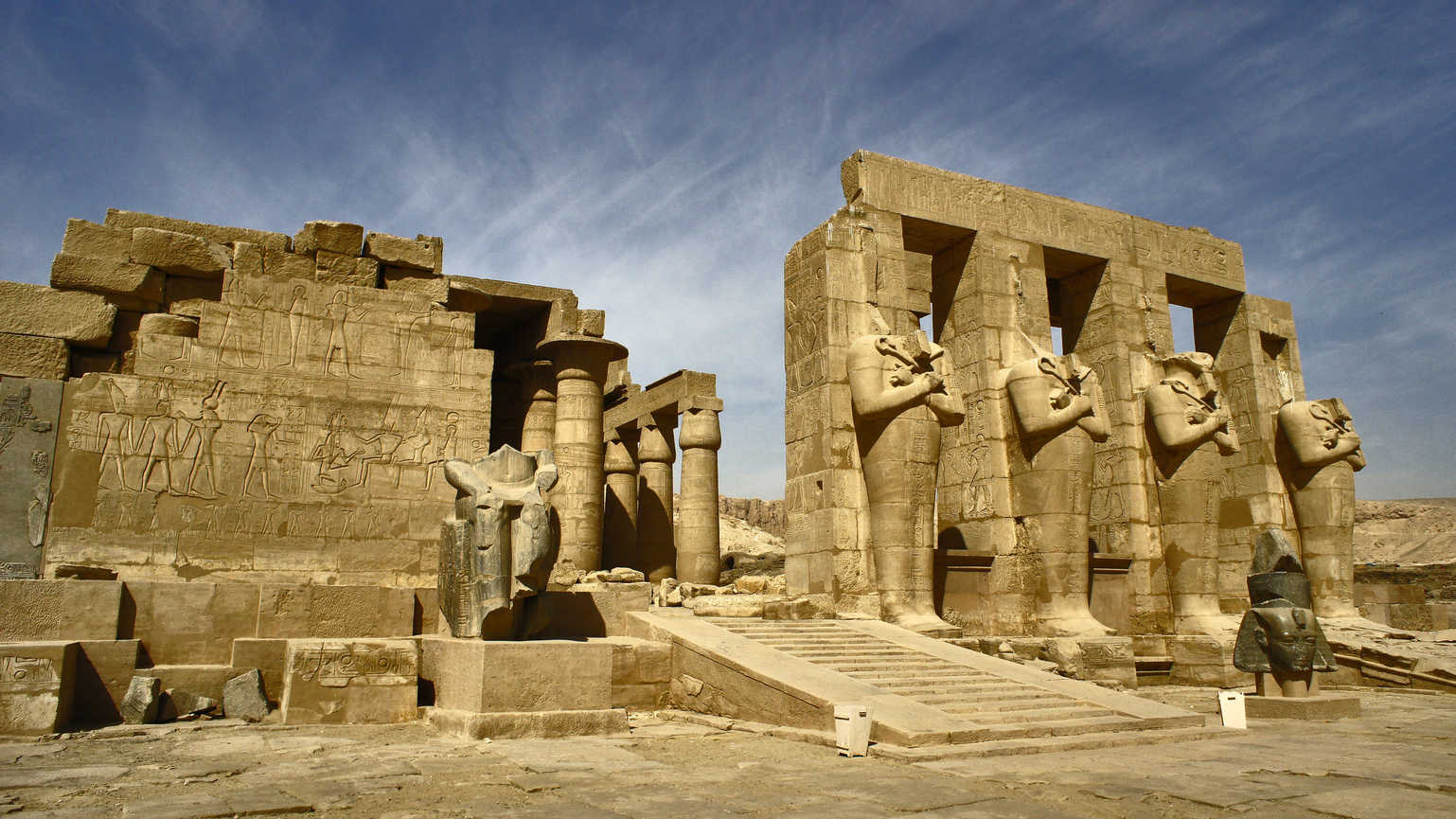 Египет Рамсессеум